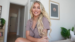 OnlyFans - Kayley Gunner - I Fucked The Lead Singer Ft Jak Knife