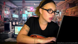 Gabbie Carter - Welcome To BREAST BUY NEW PPV