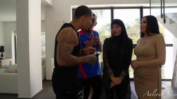 Aaliyah Yasin, Clea Gaultier - Hijabi Wife Enjoys A Hardcore Foursome