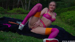 Scarlet Chase - Cant Stop Squirting 25 09 2026